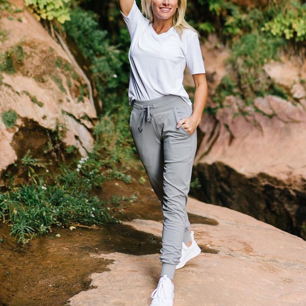 [Zyia] Ascend Joggers